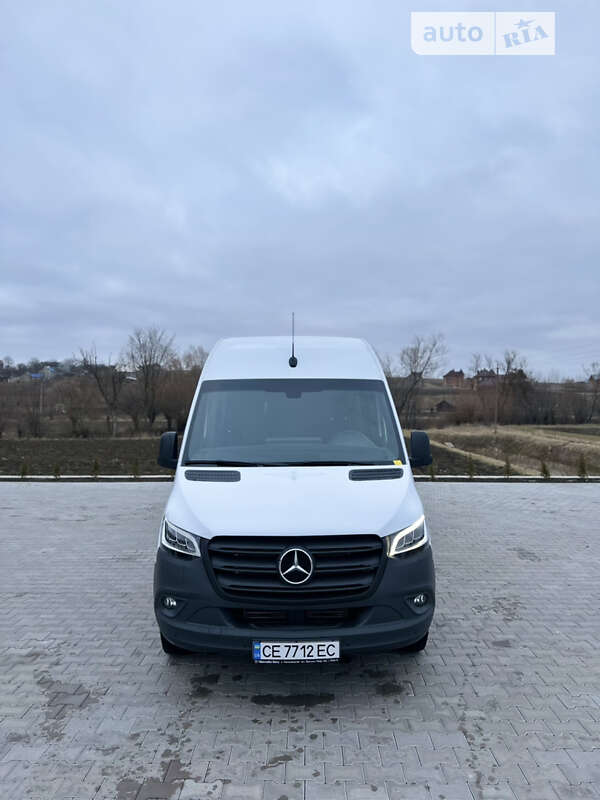 2022 mercedes-benz sprinter 319 cdi