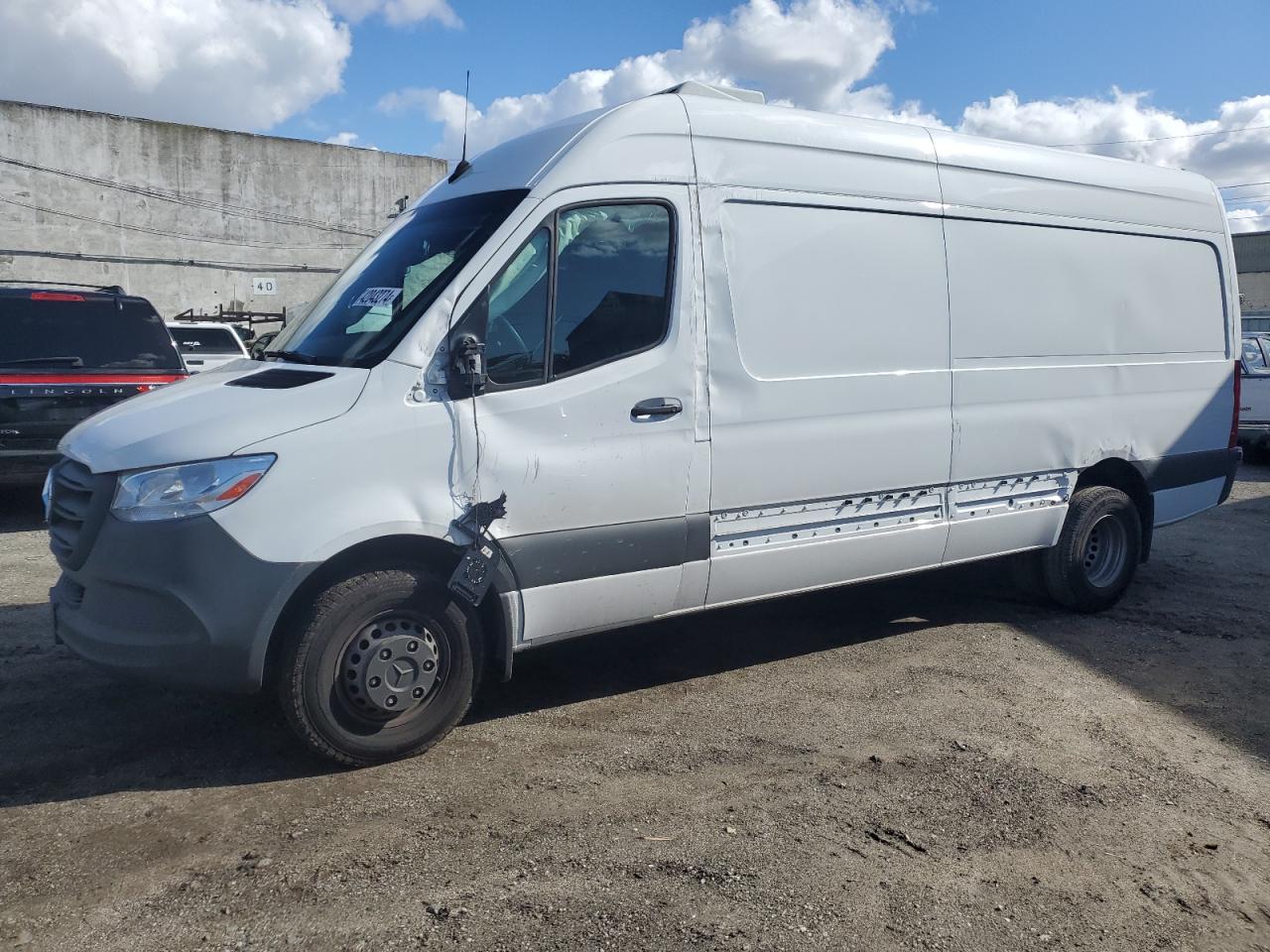 2022 mercedes-benz sprinter