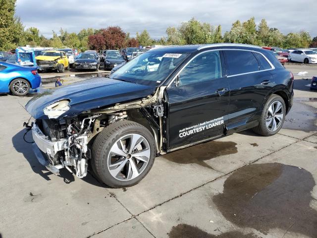 2024 AUDI Q8