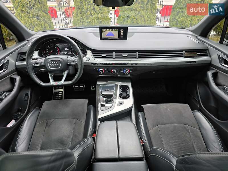 2016 audi q7