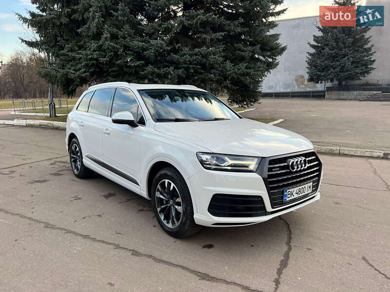 2016 audi q7