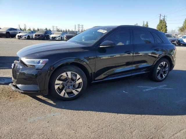 2022 AUDI e-tron