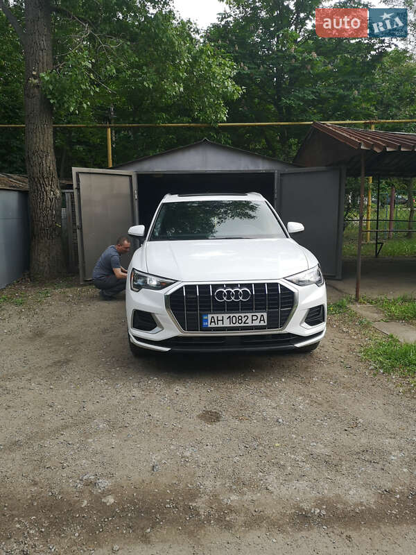 2020 AUDI Q3