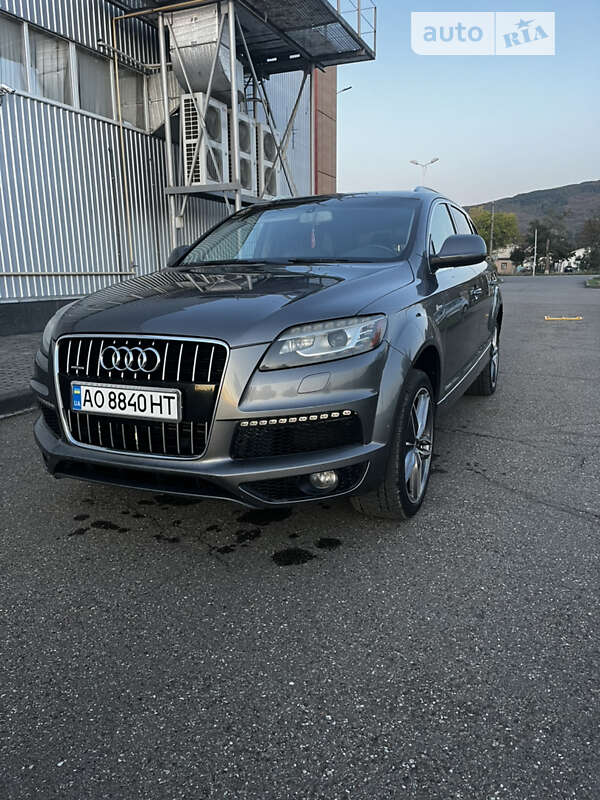 2012 audi q7