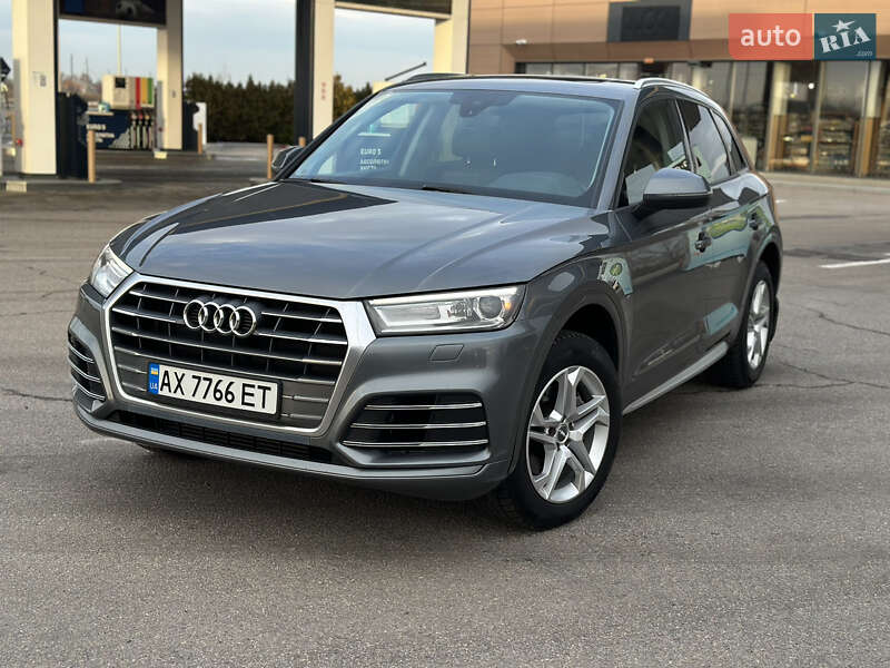 2018 AUDI Q5