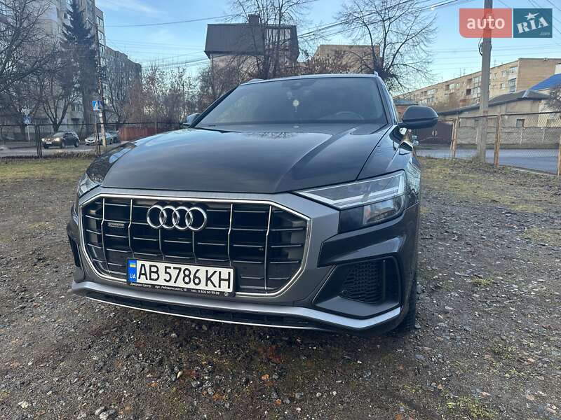 2018 audi q8