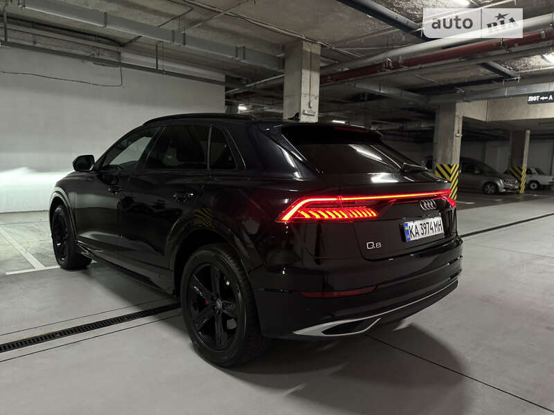 2018 audi q8