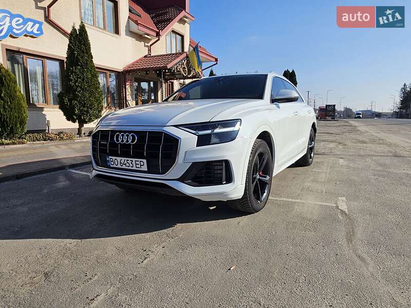 2018 audi q8