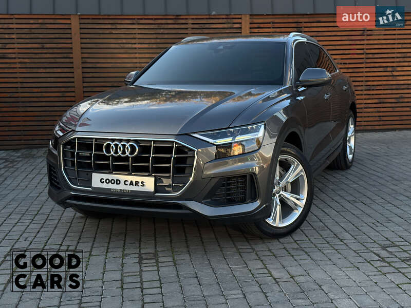2019 audi q8