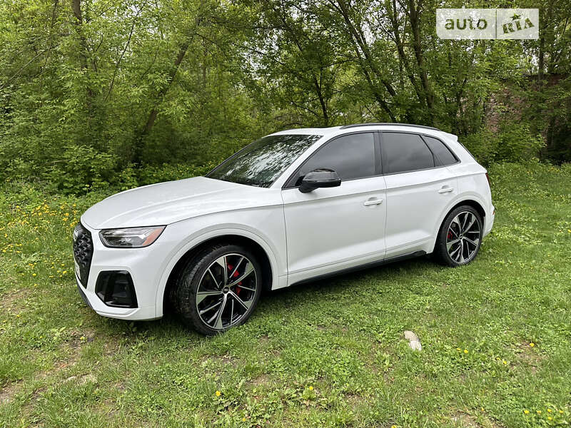 2020 audi sq5