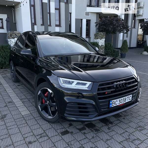 2019 audi sq5