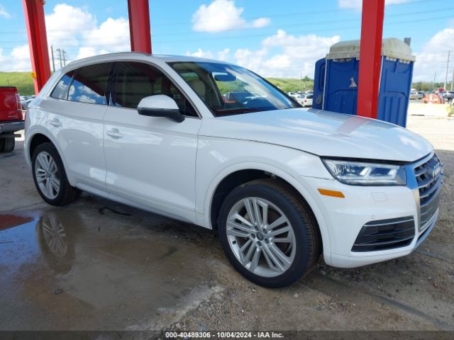 2018 AUDI Q5