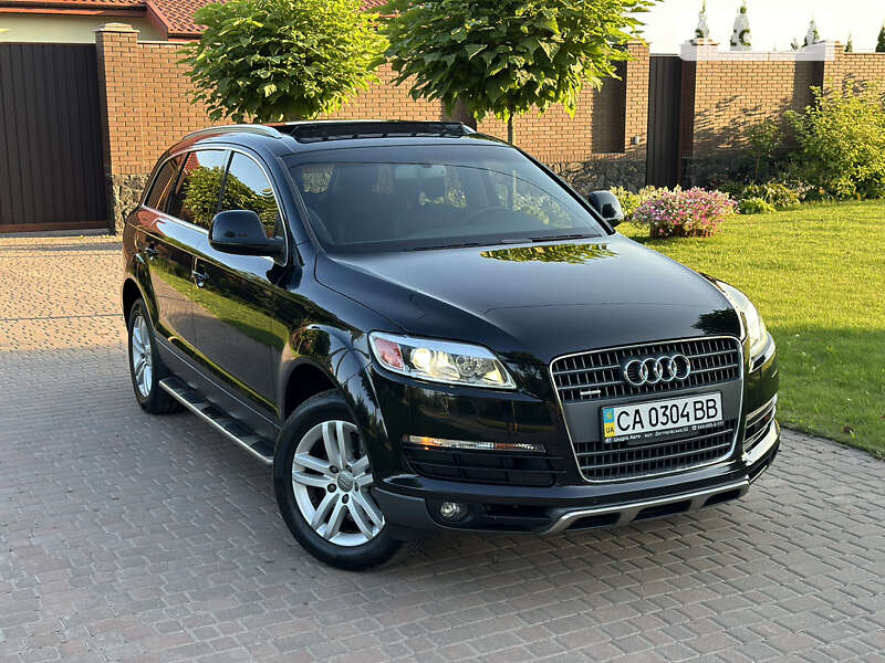 2008 AUDI Q7