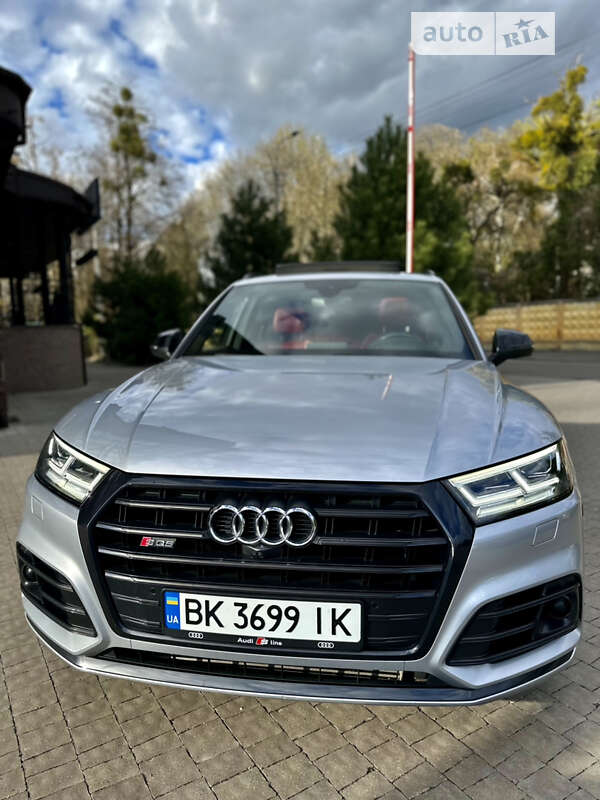 2018 audi sq5