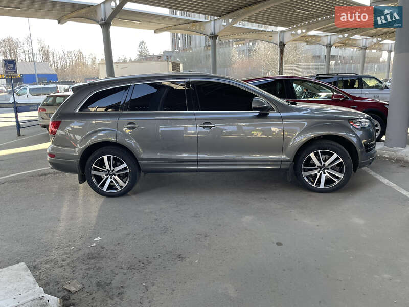 2013 audi q7