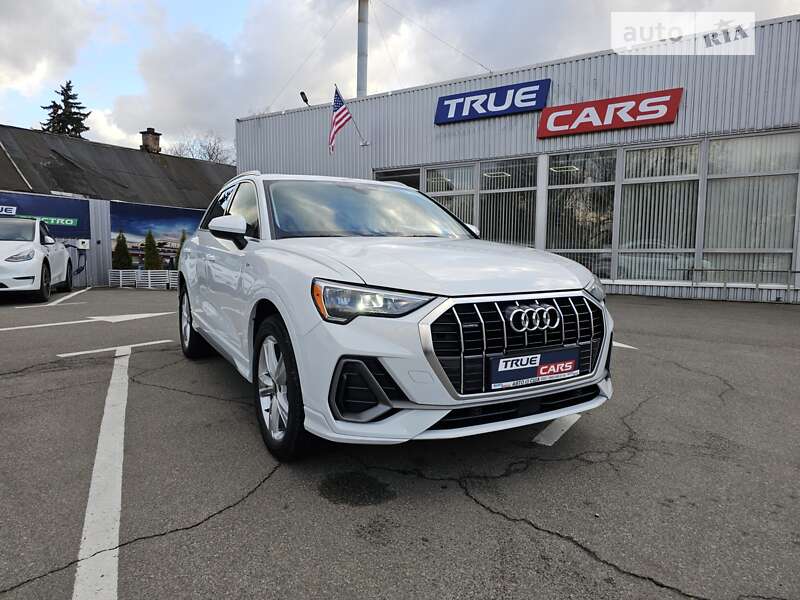 2020 audi q3