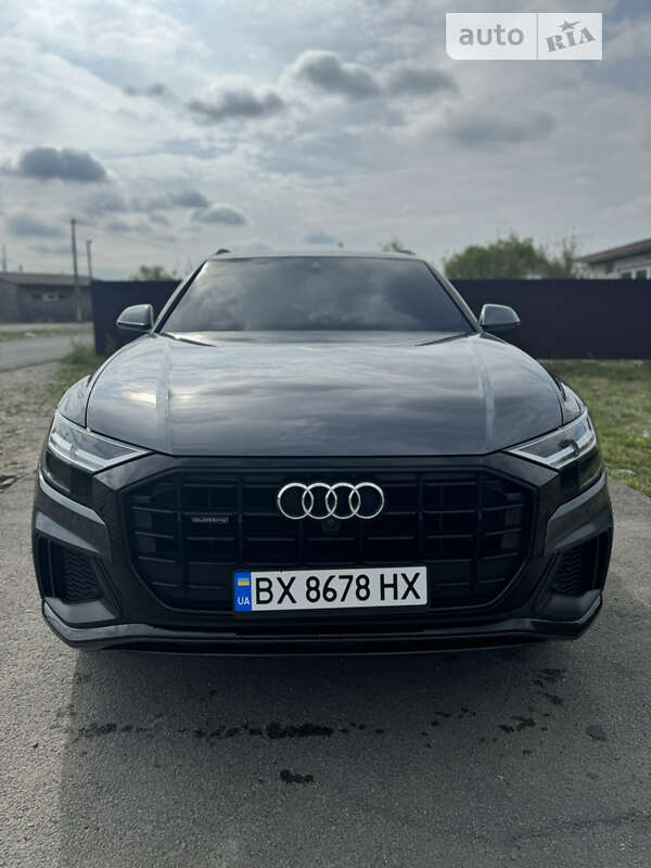 2020 audi q8