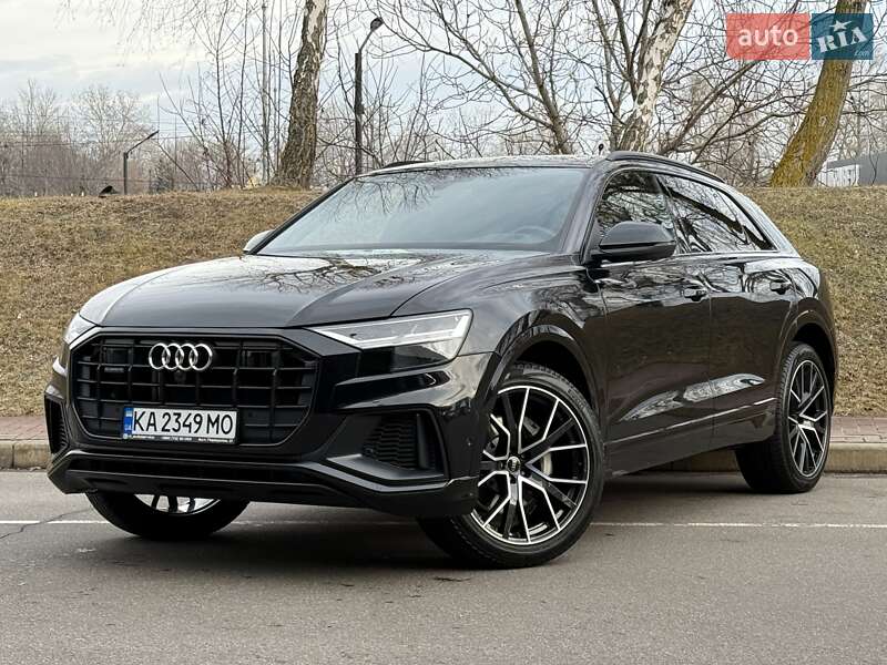 2020 audi q8