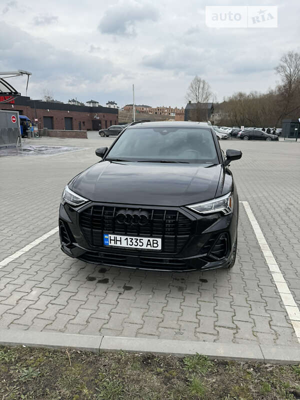 2022 audi q3