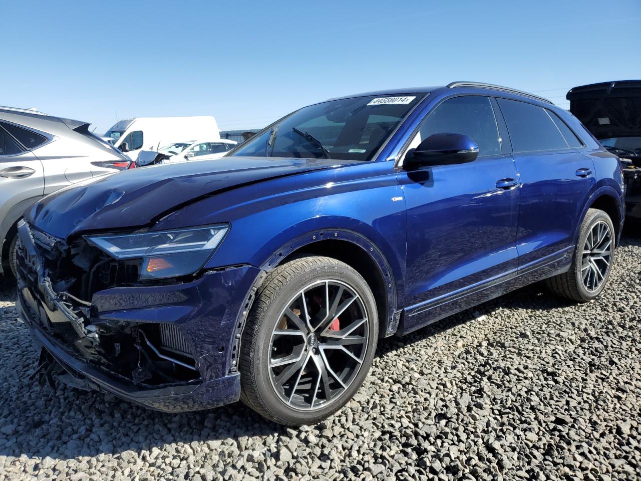 2019 audi q8