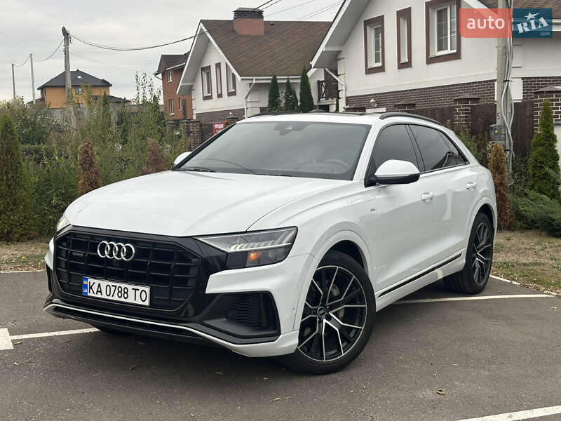 2021 audi q8