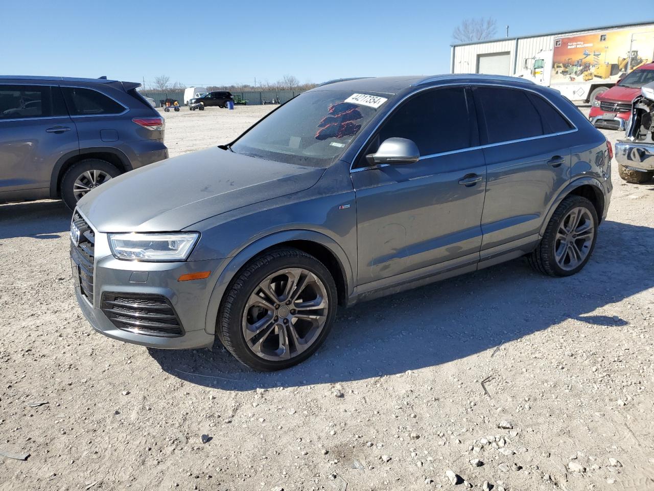2016 audi q3