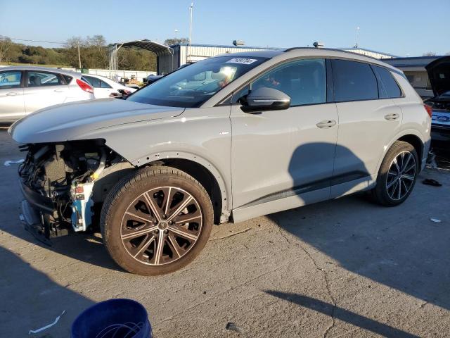 2022 AUDI Q4