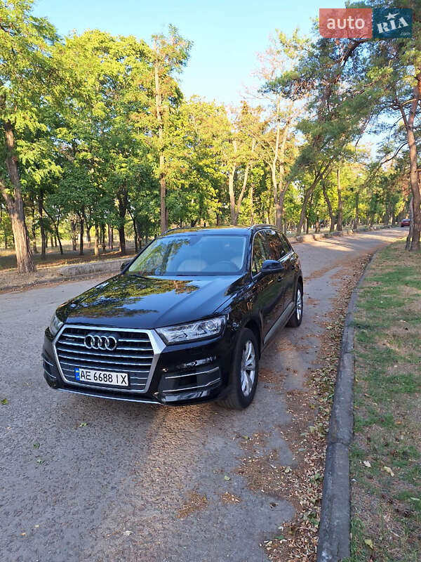 2017 audi q7