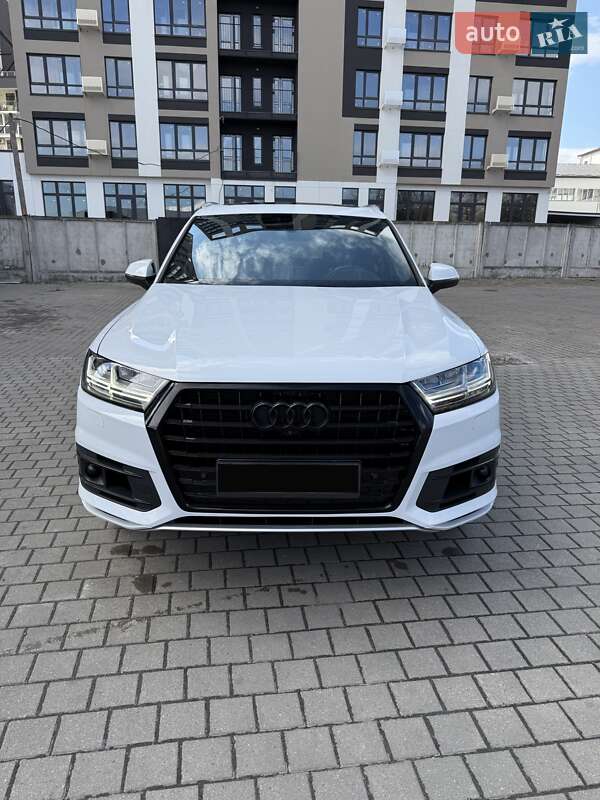 2018 audi q7