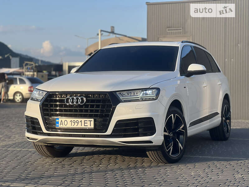 2019 audi q7