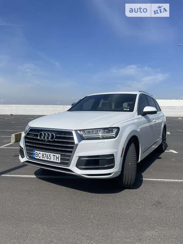 2016 audi q7
