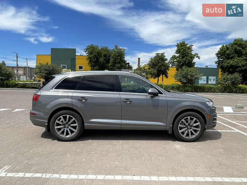 2016 audi q7