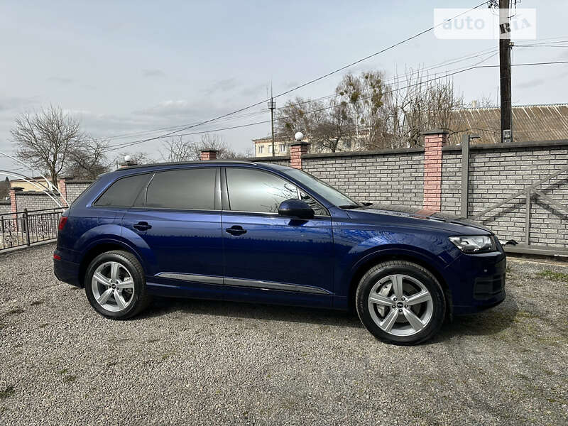 2019 audi q7