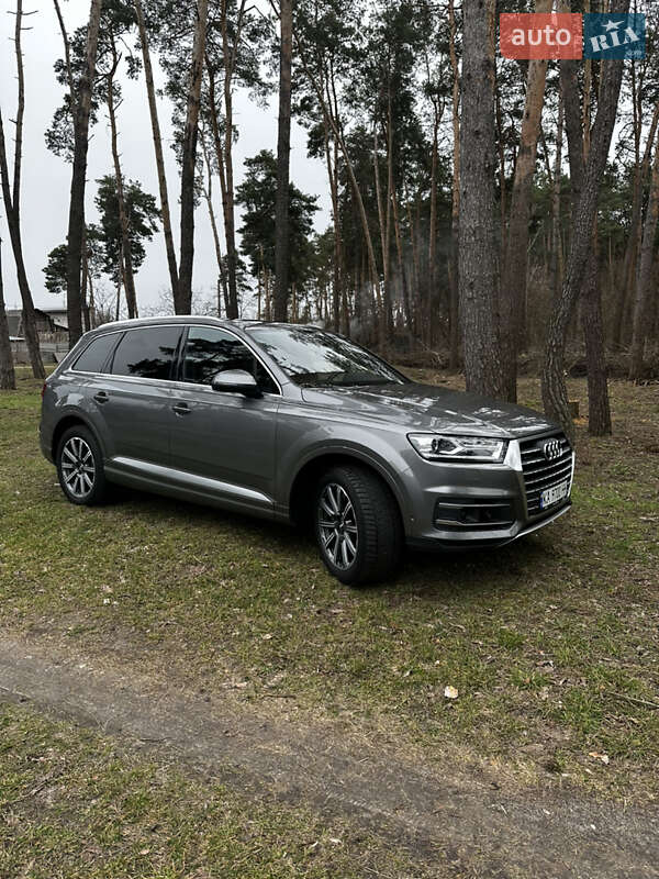 2016 audi q7