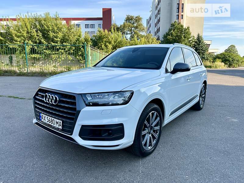 2016 audi q7