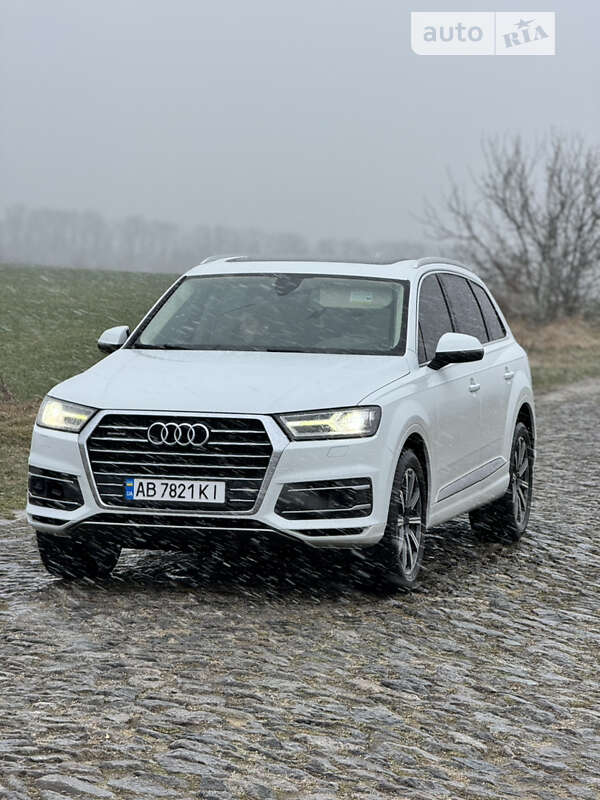 2016 audi q7