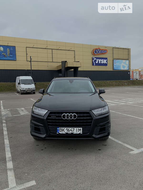 2017 audi q7