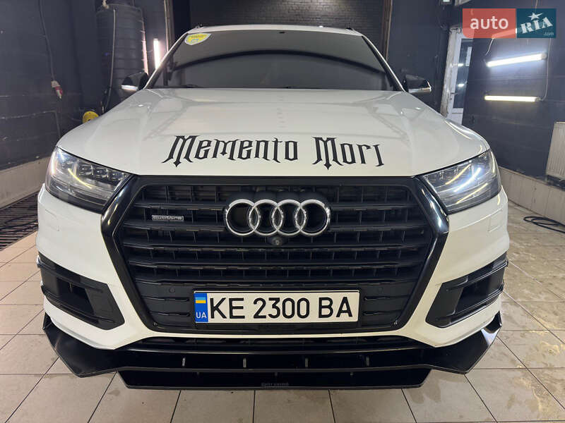 2016 audi q7