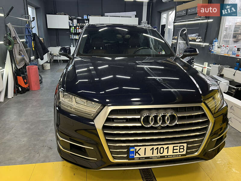 2017 audi q7
