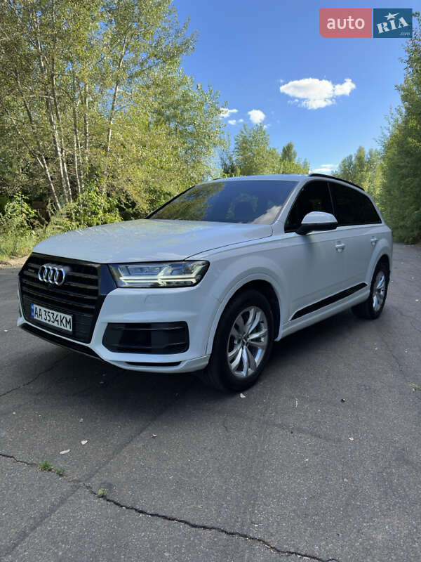 2017 audi q7
