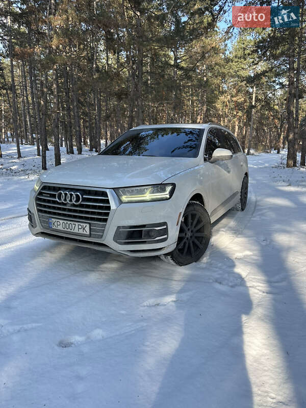 2017 audi q7