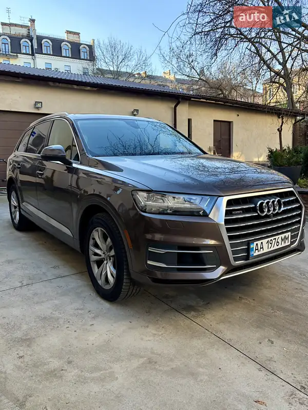 2016 audi q7