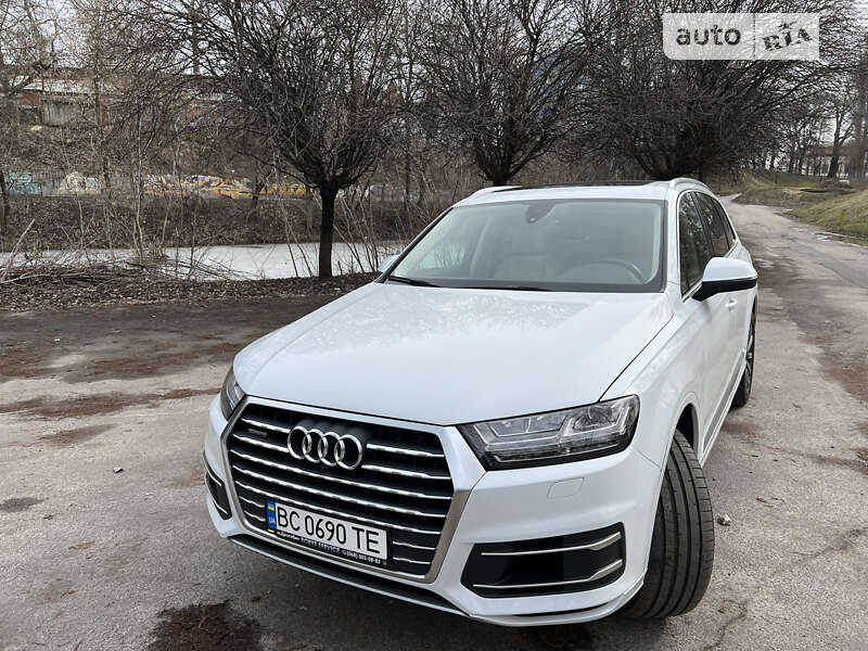 2019 audi q7