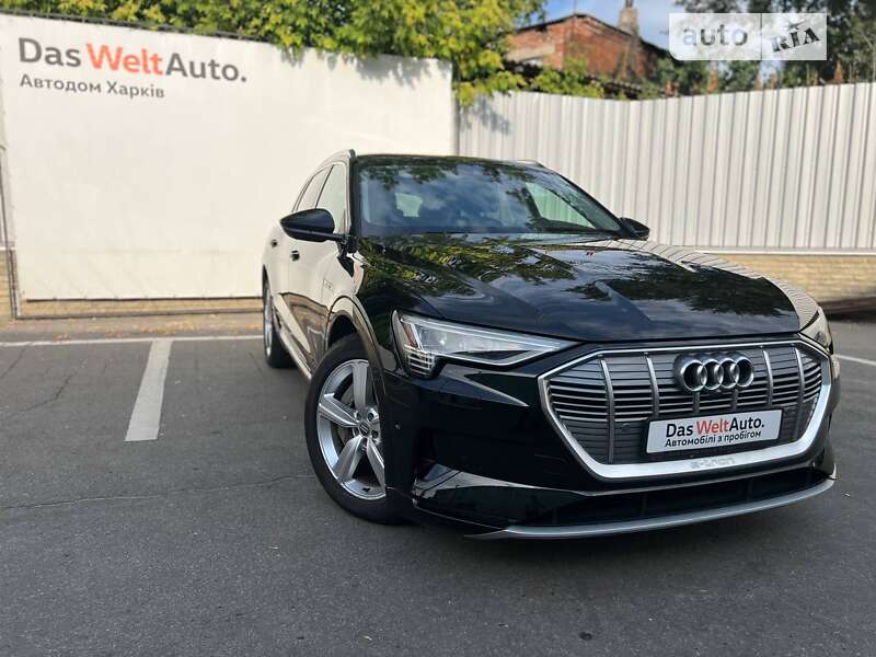 2019 audi e-tron