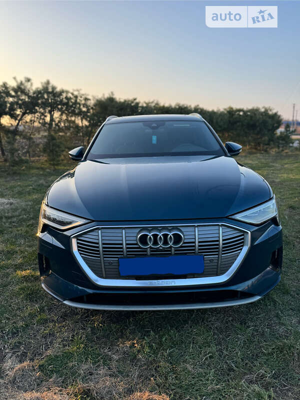 2019 audi e-tron