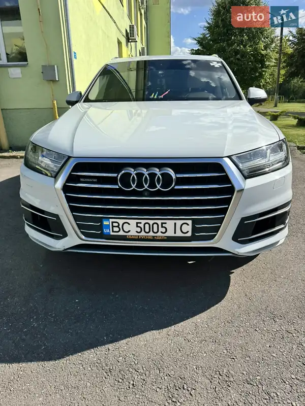 2016 audi q7