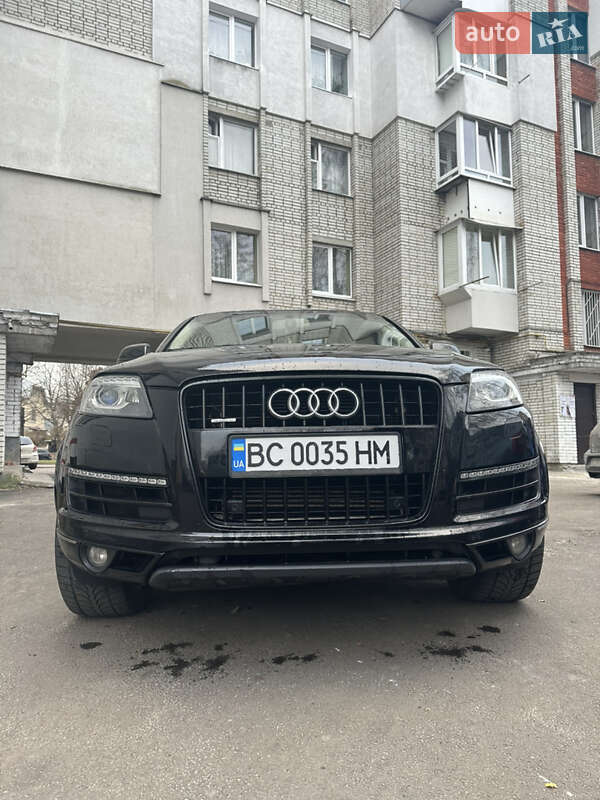 2015 AUDI Q7