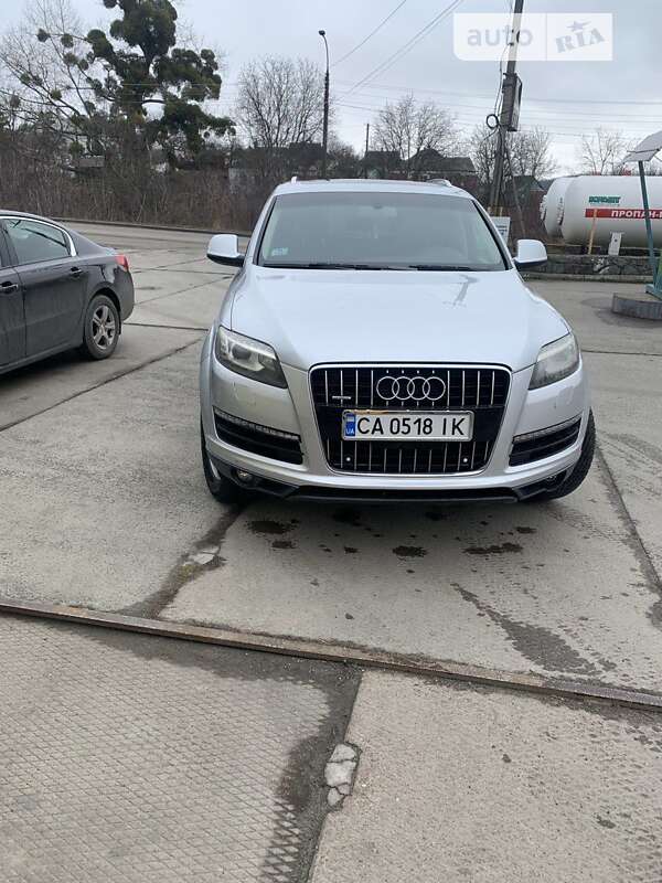 2012 audi q7