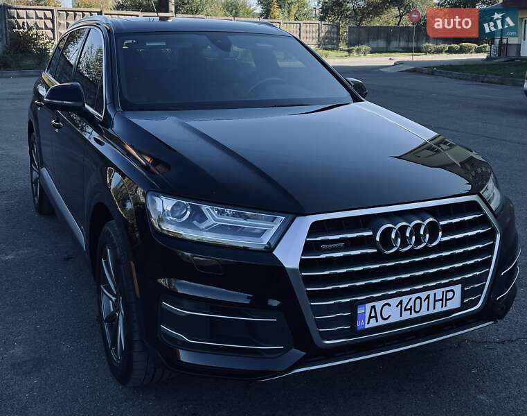 2016 audi q7