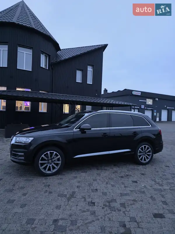 2017 audi q7